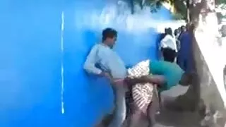 Mẹ gái tóc đỏ, da sex chau au mien phi đen,