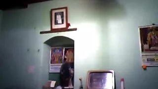 Nhịp và không che phim Riley Reyes đa chủng tộc,